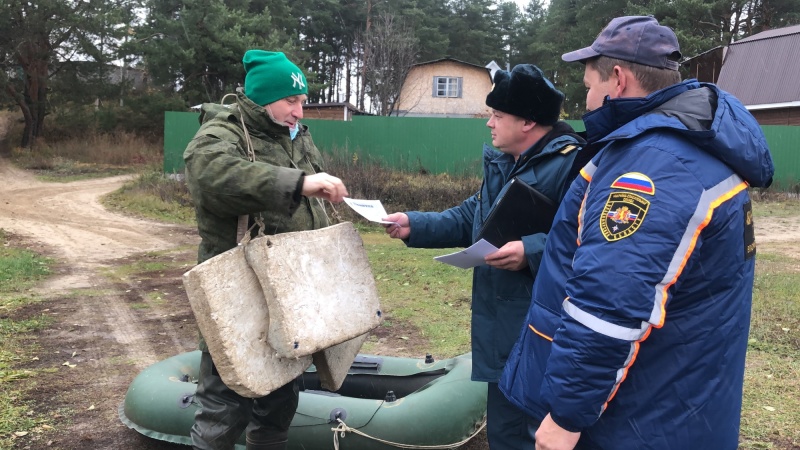 Акция "Тонкий лёд": сотрудники ГИМС и спасатели провели в Ковровском районе разъяснительную работу по правилам поведения на водоёмах в период ледостава