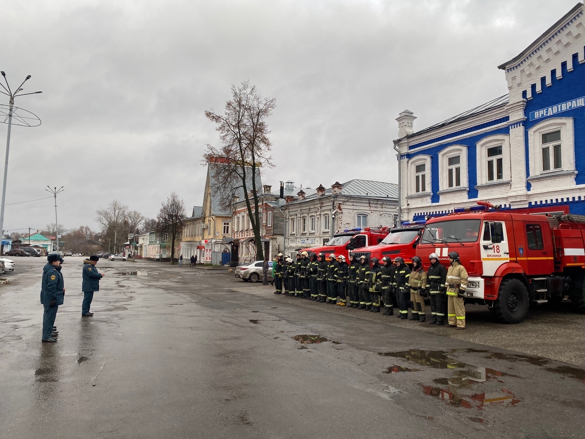 В пожарно-спасательной части города Вязники состоялась торжественная  церемония закладки капсулы времени | 10.11.2022 | Владимир - БезФормата