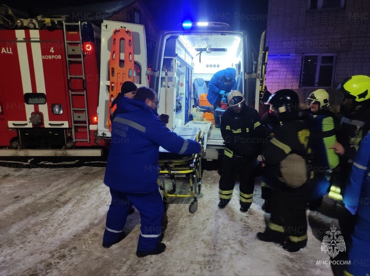 За сутки на пожарах во Владимирской области спасены 3 человека - Новости -  Главное управление МЧС России по Владимирской области