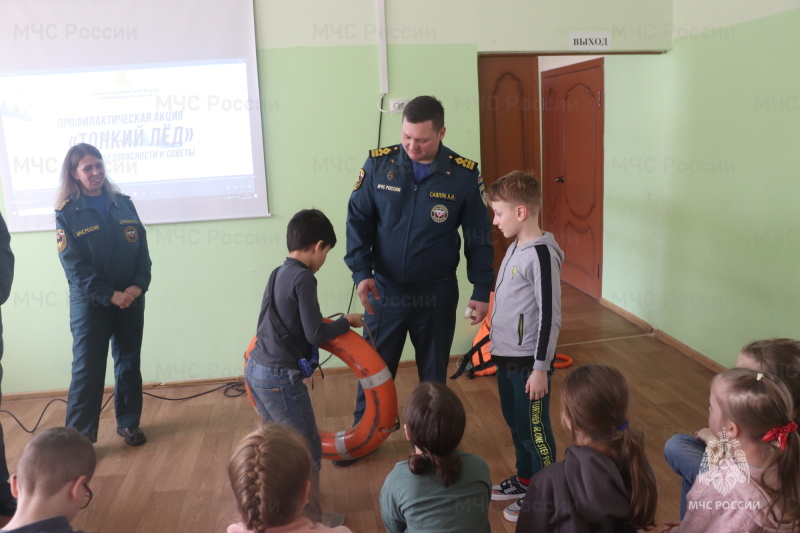 В школах города Владимира проведены занятия в рамках акции  «Опасный лёд»