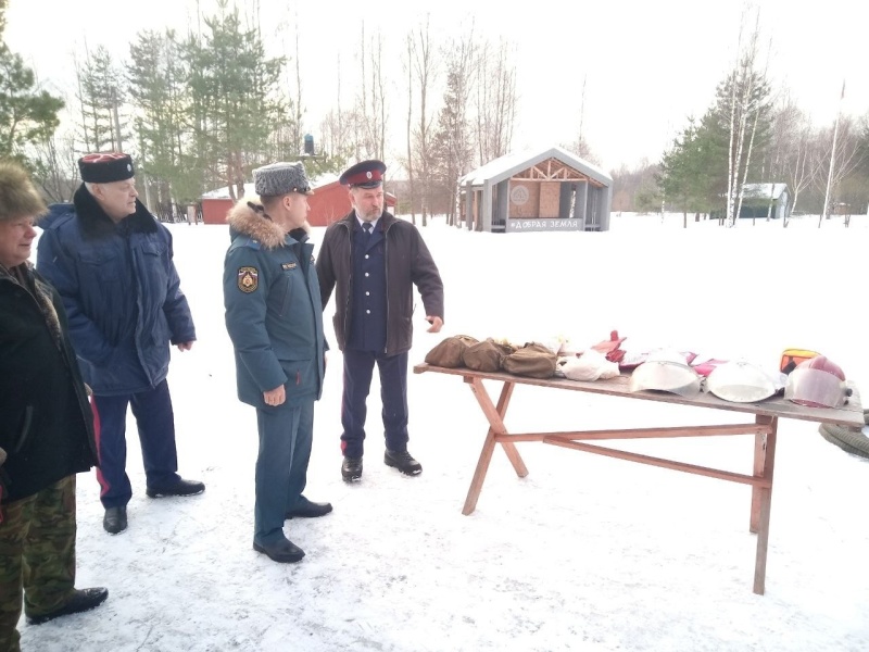 Главное управление МЧС России усиливает взаимодействие с Владимирским отдельным казачьим обществом по вопросам повышения культуры безопасности населения